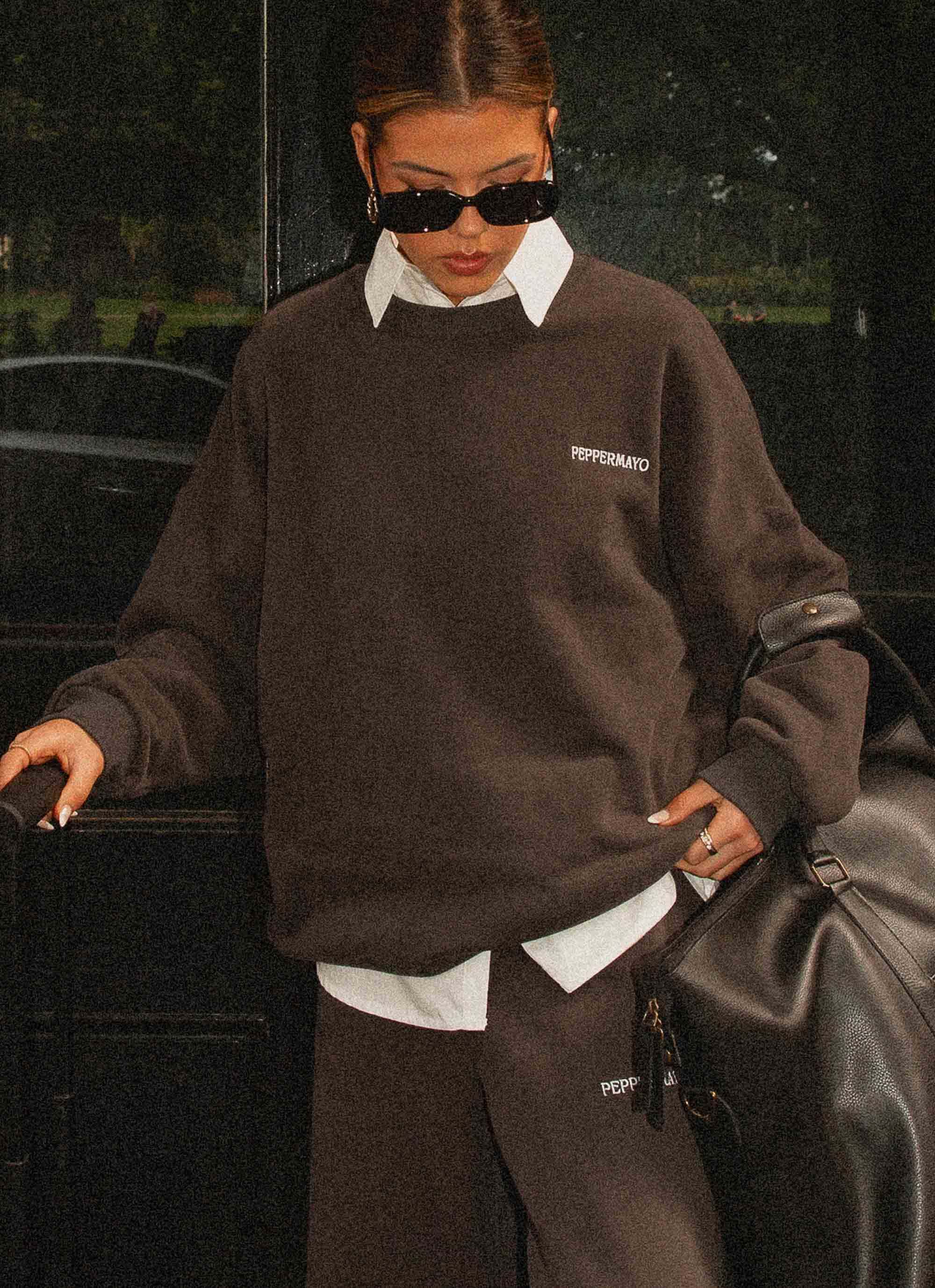 Signature Oversized Sweatshirt - Charcoal - Image 7